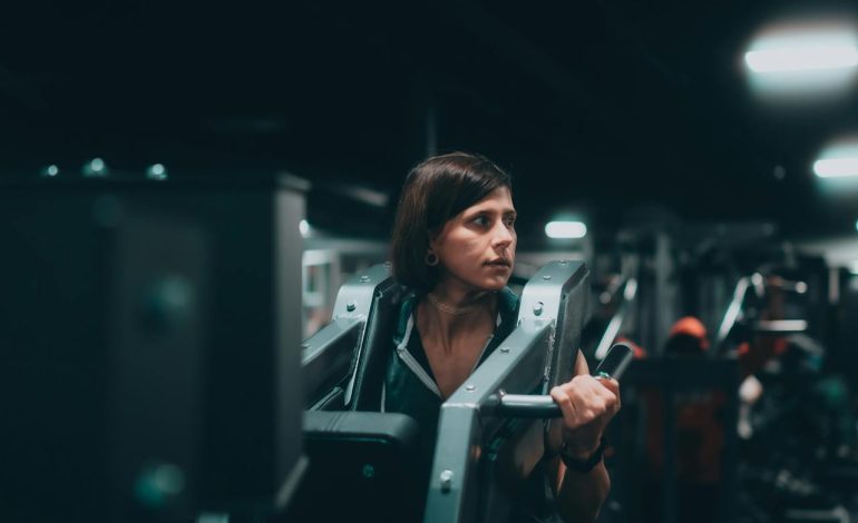 Catraca para academia com biometria: Preço e vantagens do aluguel